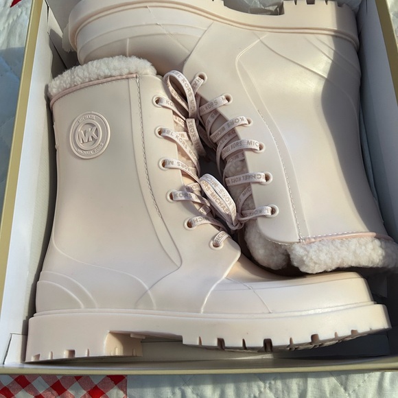 Michael Kors Shoes - Michael Kors Women's Light Pink Winter Boots